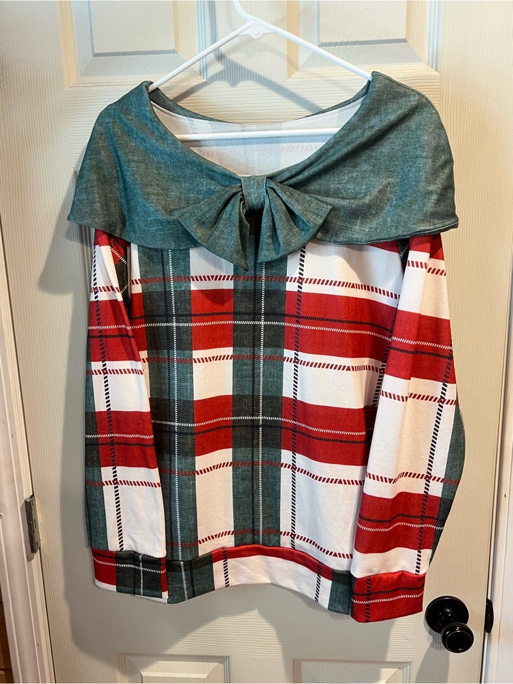 Plaid Bow-Collar Pullover Sweatshirt - Red & Green